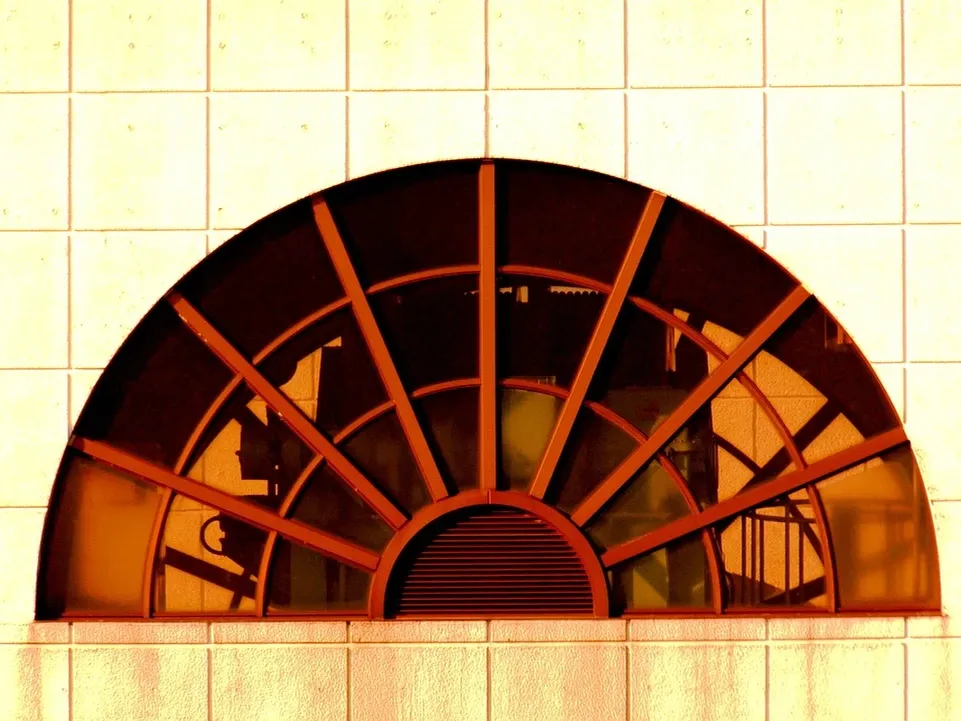 Ciruclar bathroom design