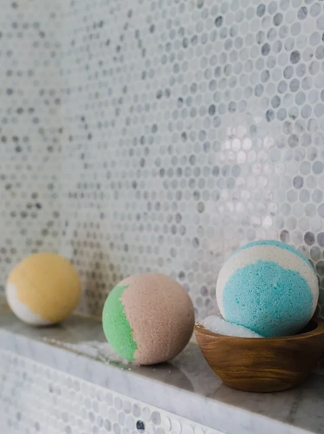 Creating space in a small bathroom